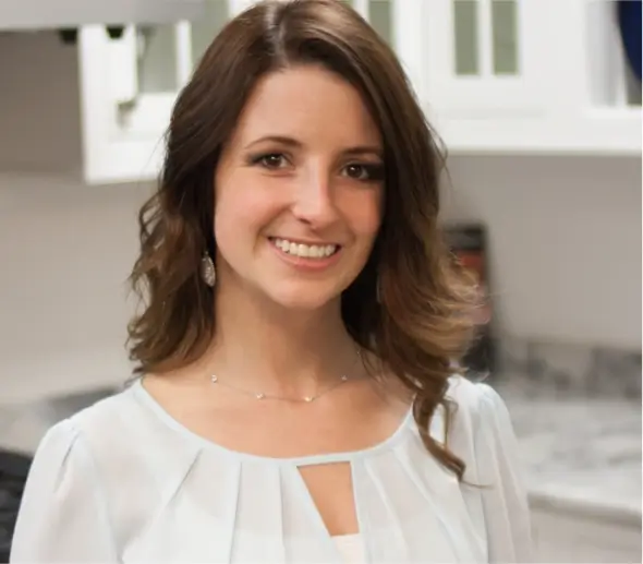 <strong>Kayla Hughes</strong></br>Kitchen and Bath Design  Assistant